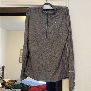 Nike Dri Fit Quarterzip
